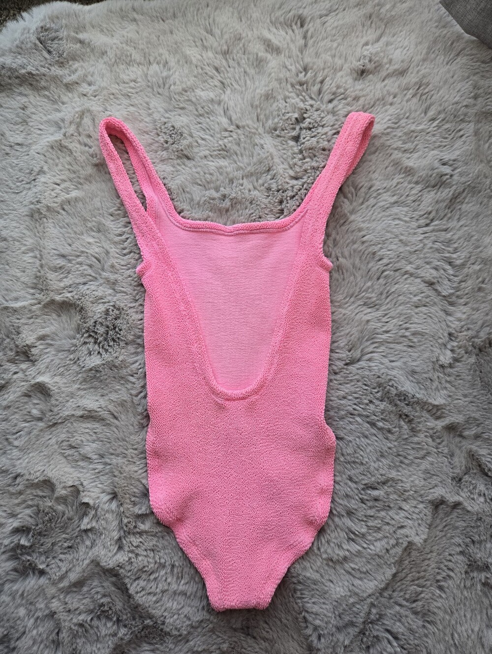 HUNZA G Crinkle Square Neck Bubblegum Swimsuit - Picture 10 of 16